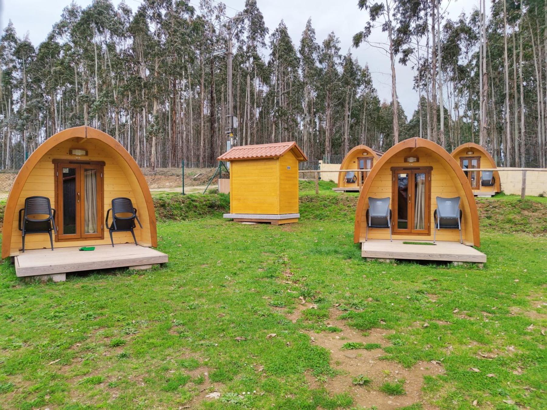Teiraboa Base Camp Hotel Arzua Bagian luar foto